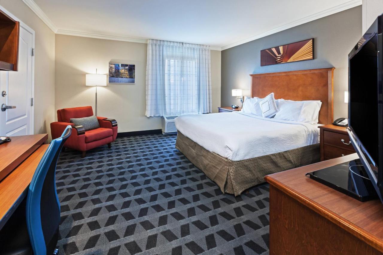 Towneplace Suites By Marriott אודסה מראה חיצוני תמונה