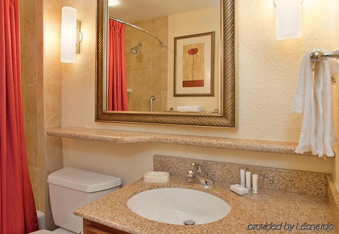 Towneplace Suites By Marriott אודסה מראה חיצוני תמונה