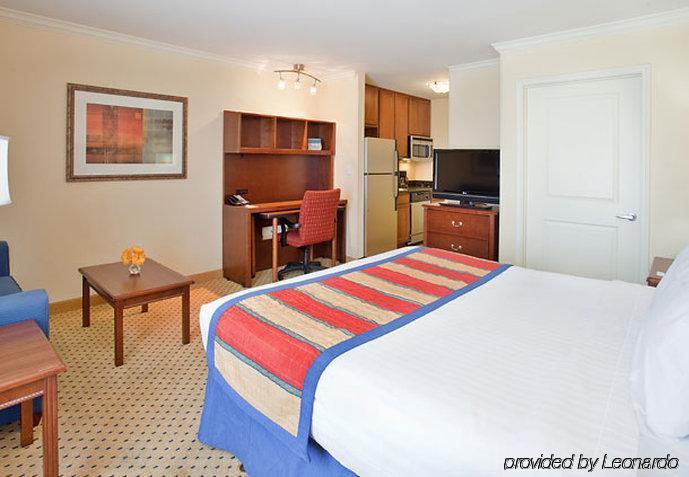 Towneplace Suites By Marriott אודסה מראה חיצוני תמונה