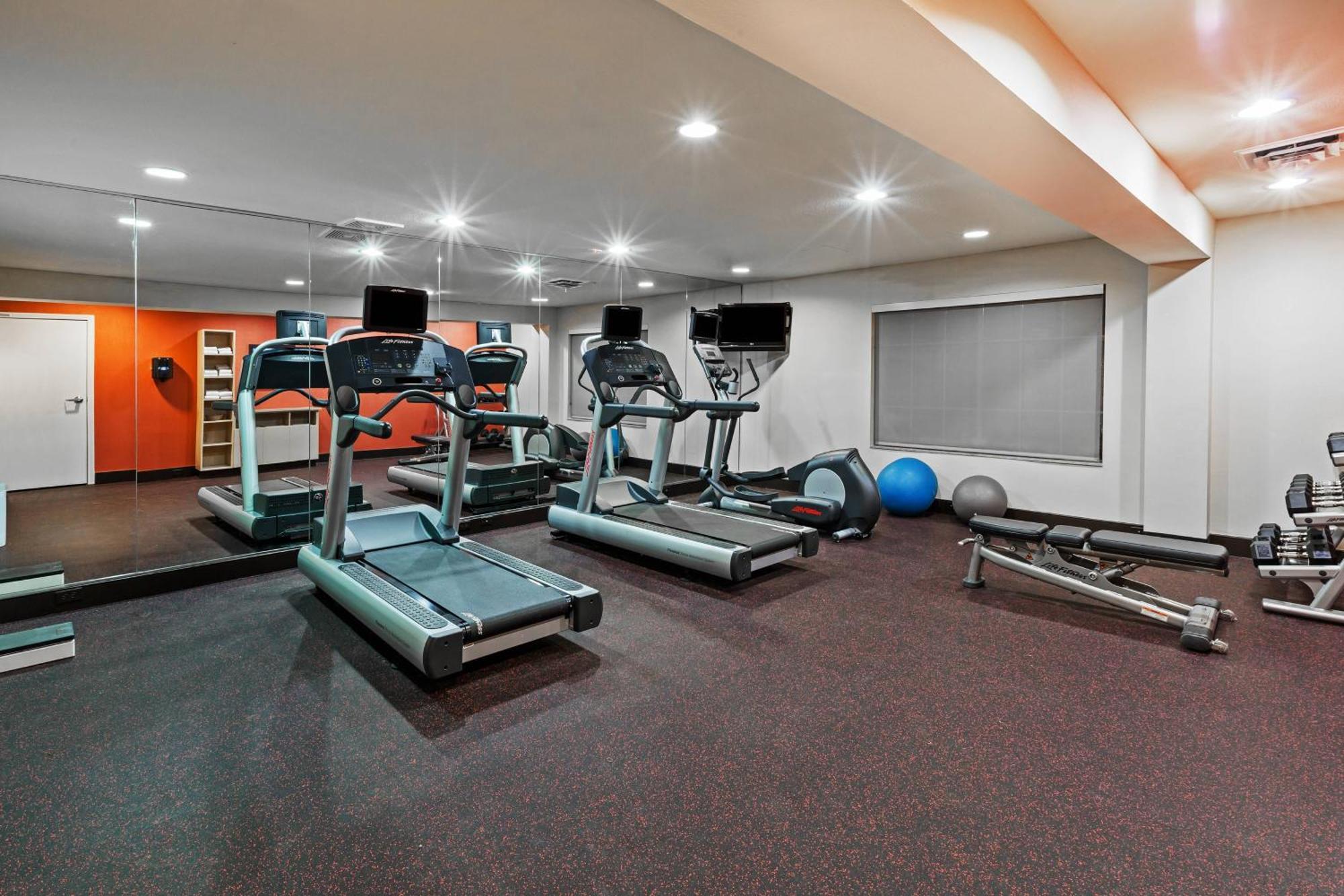 Towneplace Suites By Marriott אודסה מראה חיצוני תמונה